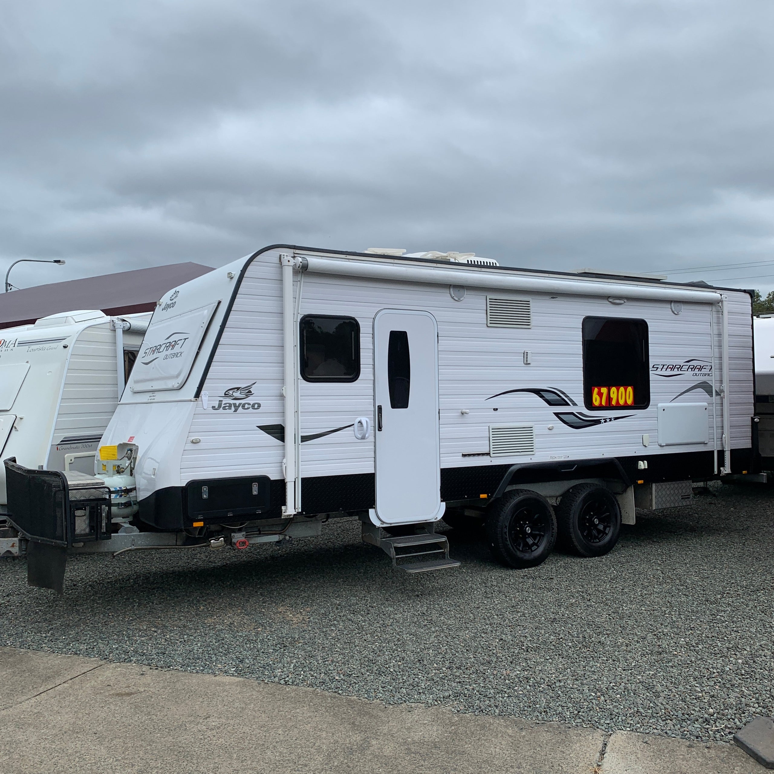Jayco Starcraft Outback 21.6ft SlideOut Caravan Wide Bay Caravans